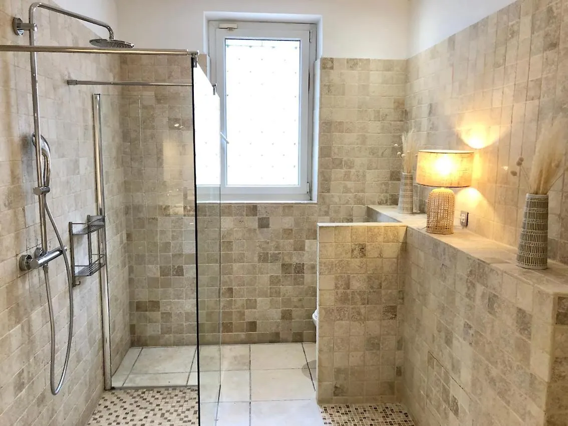 Cannes Villa Piscine Proche Centre Ville 0*,  France